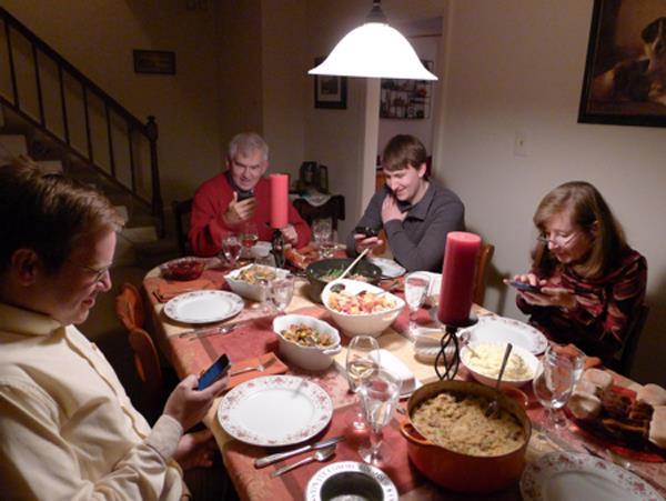 iphone-ruining-everything-forget-dinner-conversation