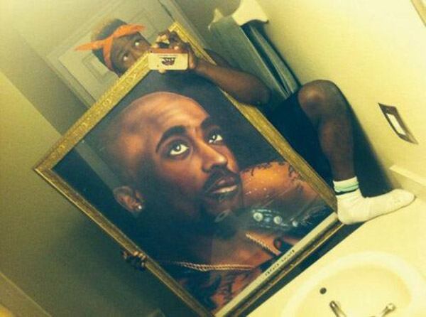 Tupac Portrait Selfie