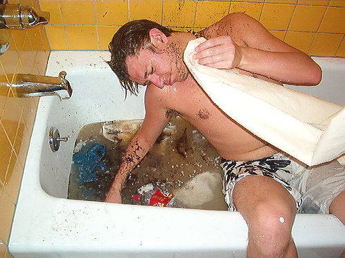 Embarrassing Drunk People Bath