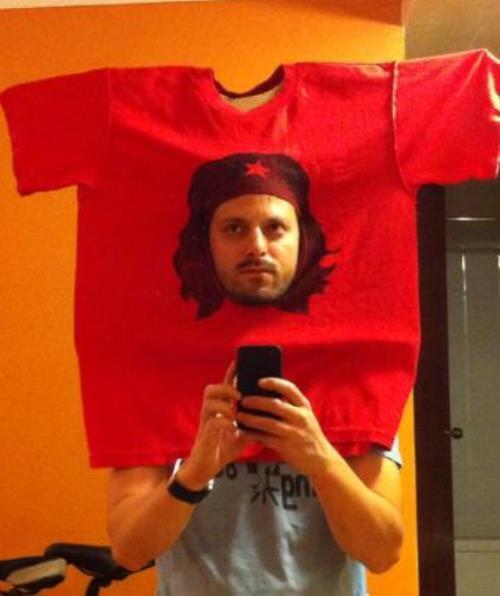 My friends Che Guevara costume : r/mildlyinteresting