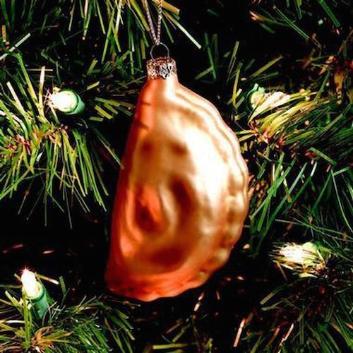 skymall-pierogi-ornament