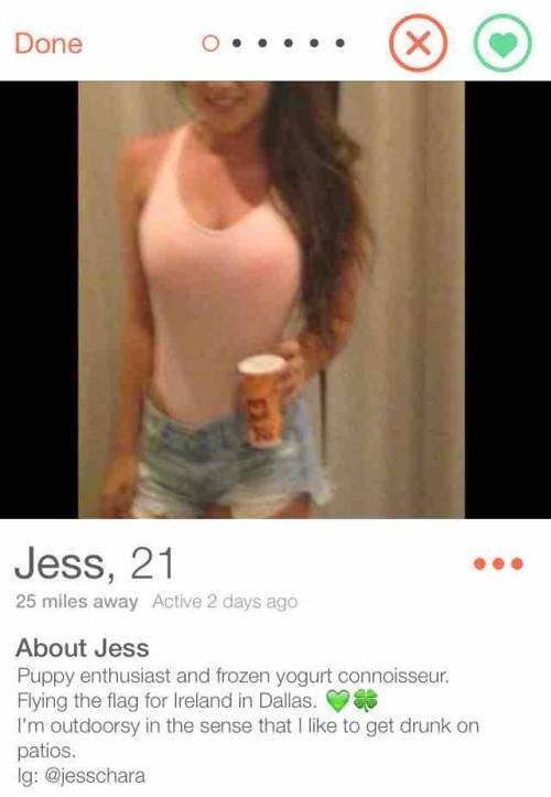 33 Funny Tinder Profiles That Definitely Got People Laid