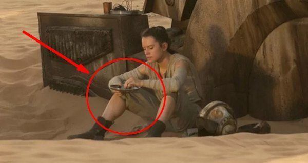 Star Wars Force Awakens Easter Eggs Rey Bread