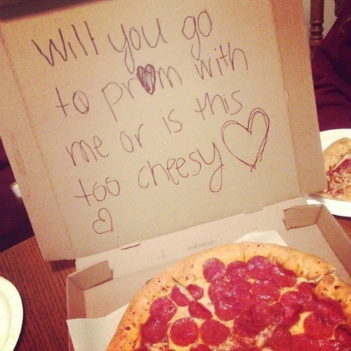 39 Completely Cringeworthy Promposal Fails