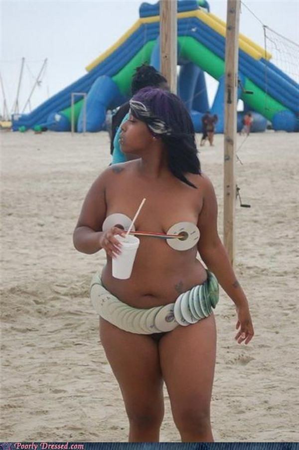 30 Swimsuit Fails That Are An Abomination To Summer