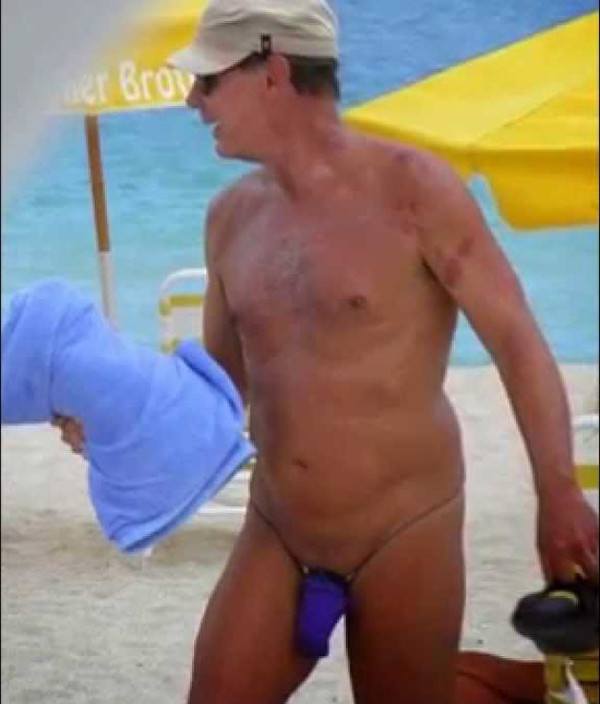 30 Swimsuit Fails That Are An Abomination To Summer