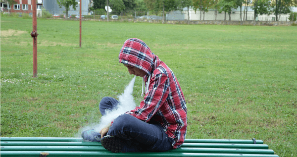 Parents Devastated Teen Vaping