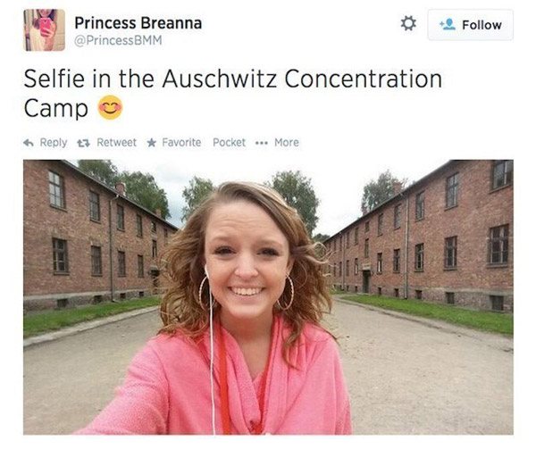 Auschwitz Selfie