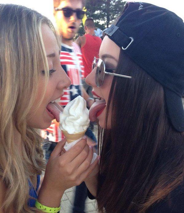 Two Girls One Cone
