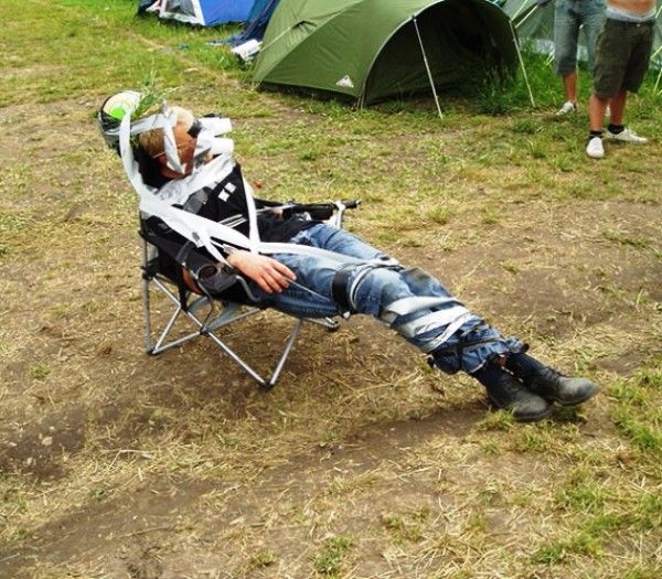 45 Camping Fails That Will Remind You Why You Only Went Once